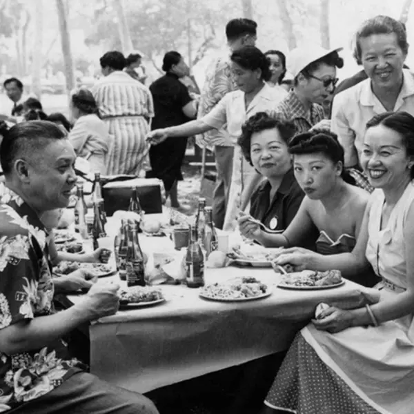 Mabel Hong (second from right, standing) at Chinese American Citizens Alliance picnic, 1950s