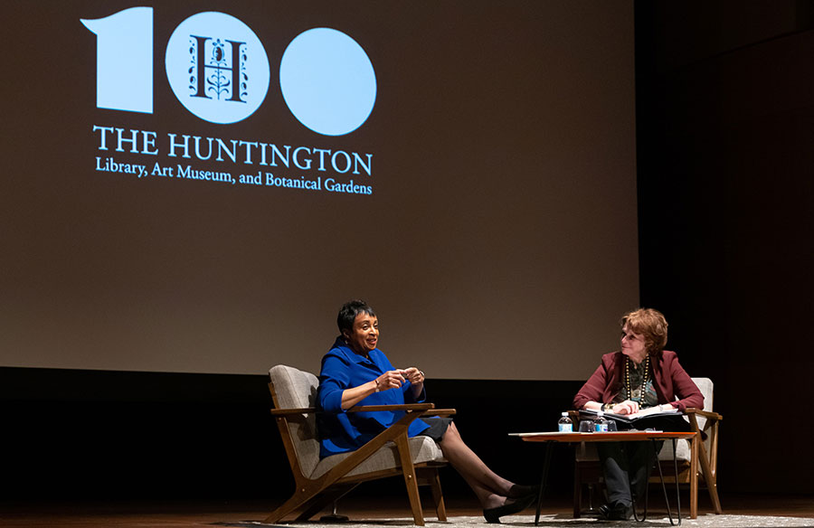 Carla Hayden speaking with Karen R. Lawrence on stage