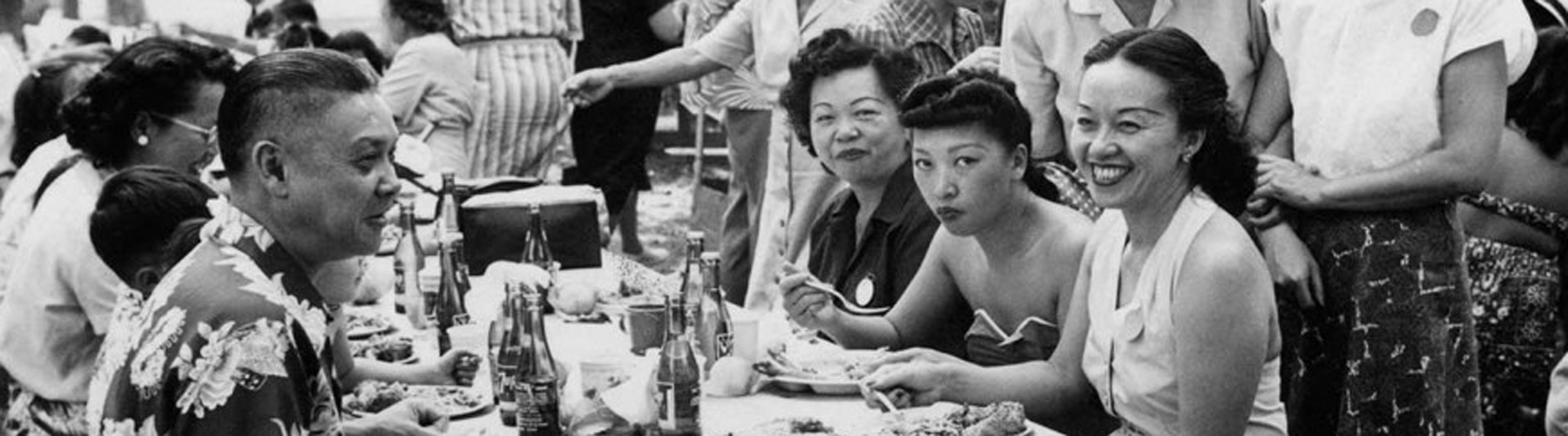 Mabel Hong (second from right, standing) at Chinese American Citizens Alliance picnic, 1950s