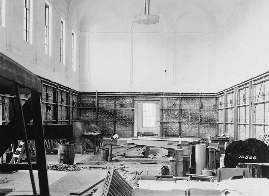 G. Haven Bishop, Interior of Huntington Library Building during Construction, 1919–20, gelatin silver print, 10 x 8 in. The Huntington Library, Art Museum, and Botanical Gardens.