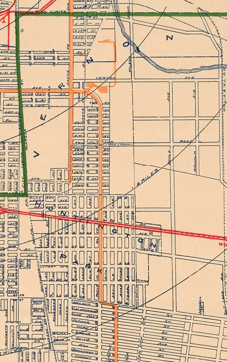 The cities of Vernon and Huntington Park were also key parts of the greater L.A. area that Whitlock included in her map, despite technically existing beyond the green city-limit line. In this less-dense corner of the plan, we can see the distances from downtown Los Angeles on Whitlock’s one-mile radial rings.