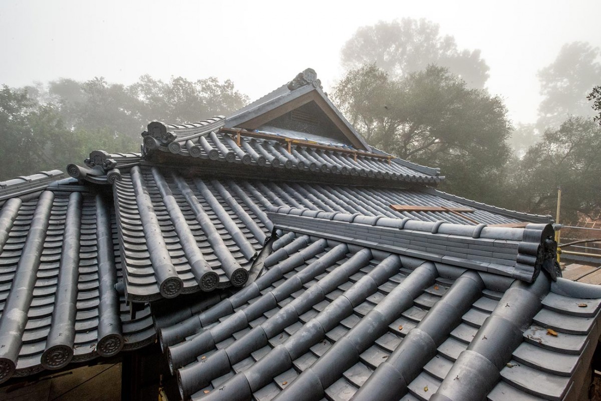 Japanese Heritage House roof tiles