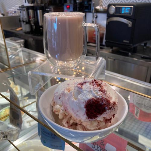 red velvet ice cream and strawberry chai latte
