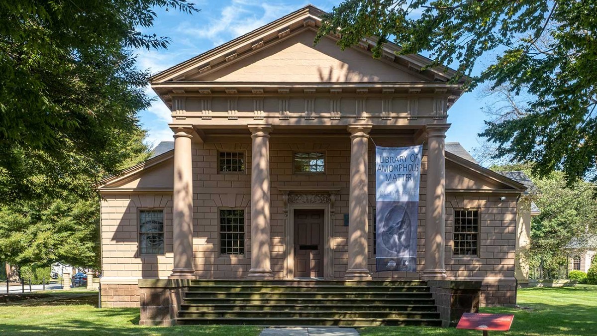 The Redwood Library and Athenaeum