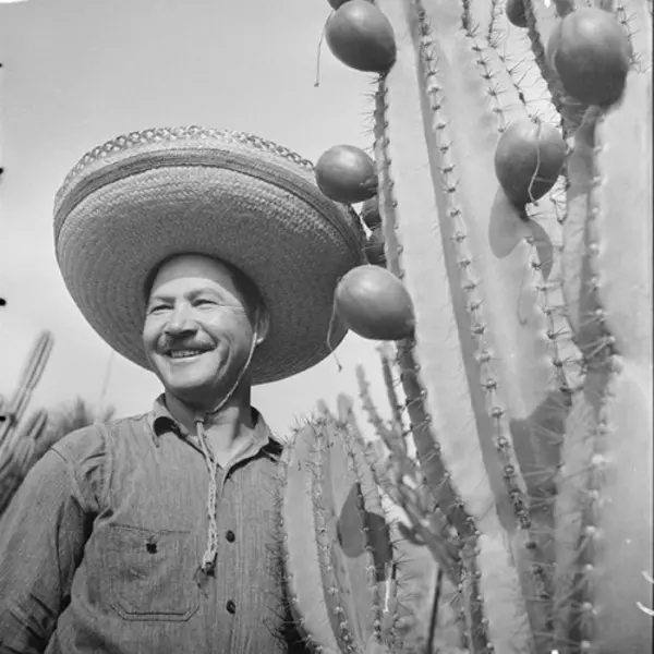 Historic photo of immigrant laborers at The Huntington