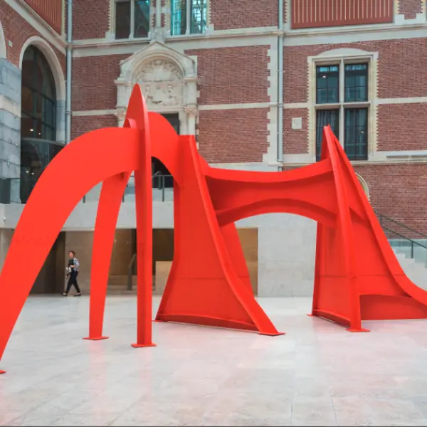 Alexander Calder, Jerusalem Stabile, 1976, sheet metal, bolts, and paint, 141 × 288 × 143 in., at the Rijksmuseum, Amsterdam, in 2014. Calder Foundation, New York; gift of the Philip and Muriel Berman Foundation to the Calder Foundation, 2005. Copyright © 2015 Calder Foundation, New York / Artists Rights Society (ARS), New York.