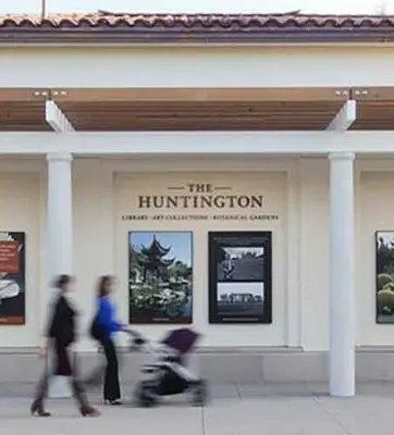 Huntington entrance