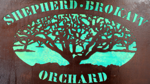 Shepherd-Brokaw Orchard sign