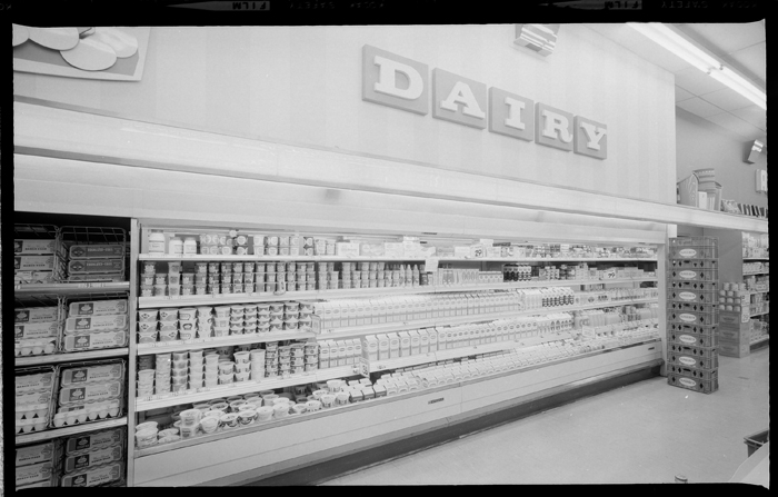 Alpha Beta Supermarket, Joseph Fadler, 1968. Huntington Library, Art Collections, and Botanical Gardens.