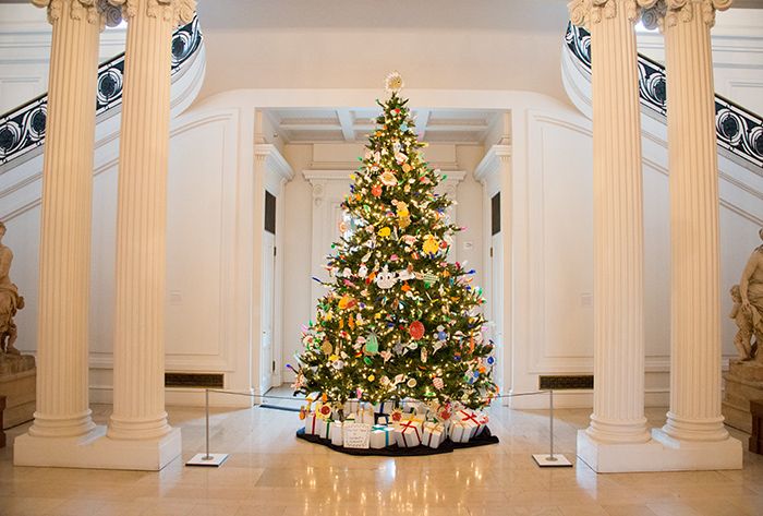 For the second year in a row, The Huntington has brought in an outside designer to make its holiday tree come alive. This year, it's artist Konstantin Kakanias.