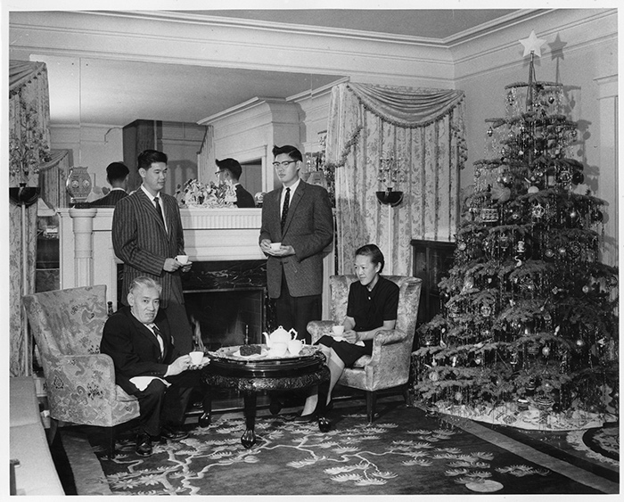 Christmas portrait of the Hong family, ca. 1960s. The Huntington Library, Art Collections, and Botanical Gardens.