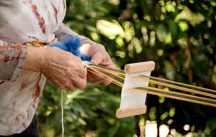 Mini Loom Weaving [Class in Los Angeles] @ Craft Sierra Madre